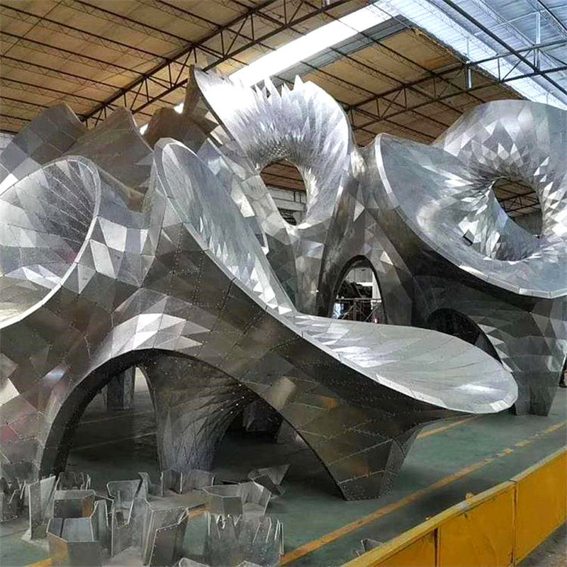 不锈钢几何兔子雕塑抽象园林景观装饰品户外庭院草坪落地定制摆件