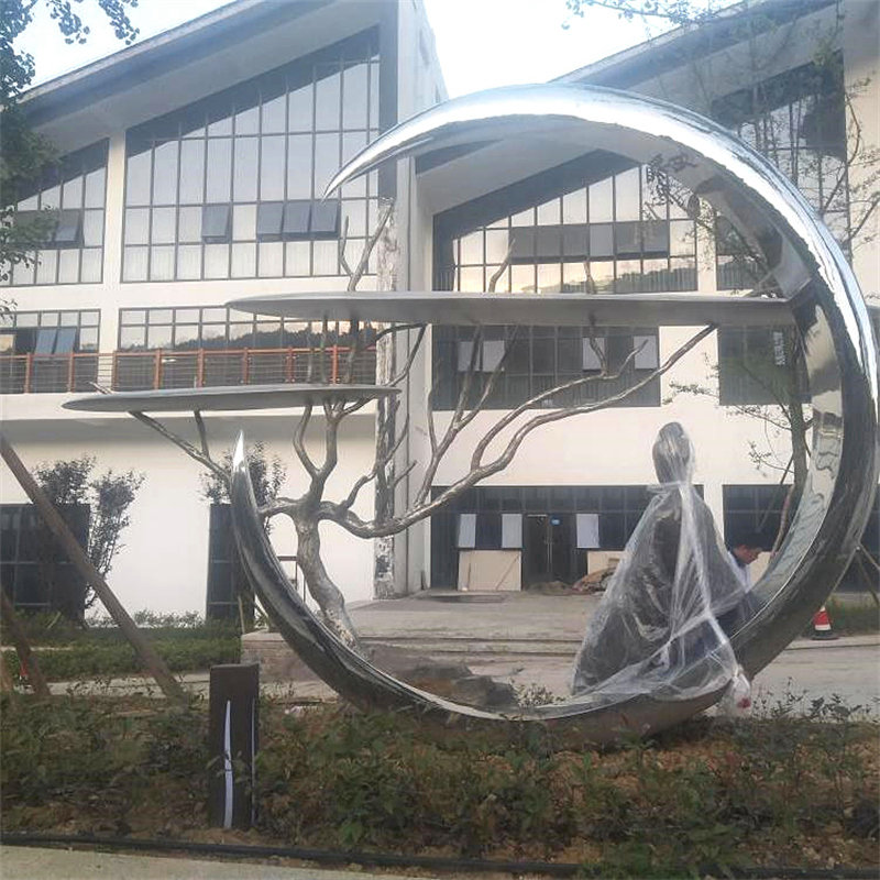 不锈钢几何鹿雕塑镜面售楼部园林户外公园梅花鹿小品大型摆件定制