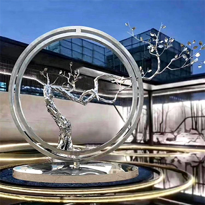 户外不锈钢圆环雕塑定制月亮水景喷雾镂空金属镜面白钢发光景观
