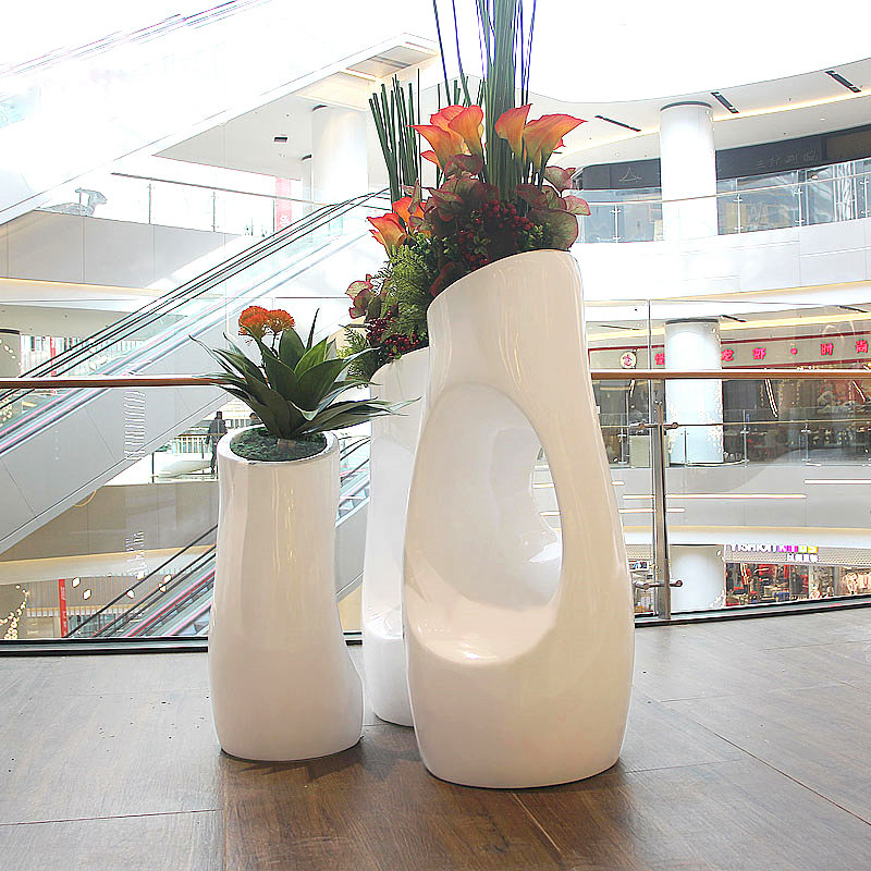 江苏无锡玻璃钢商场组合花盆成创意景观