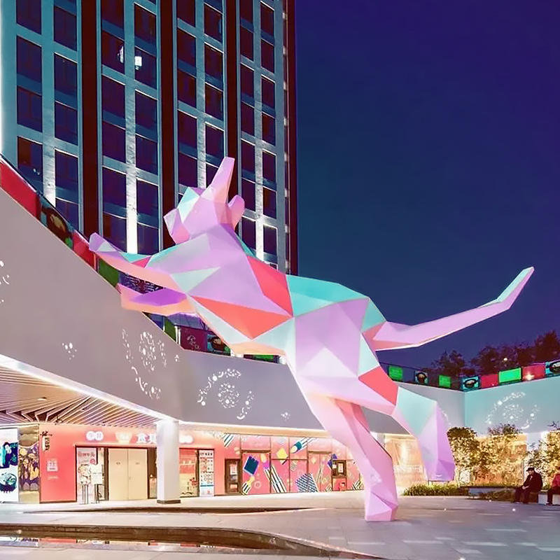 大型玻璃钢雕塑吉祥物卡通动漫人物彩绘IP形象公司logo大摆件定制