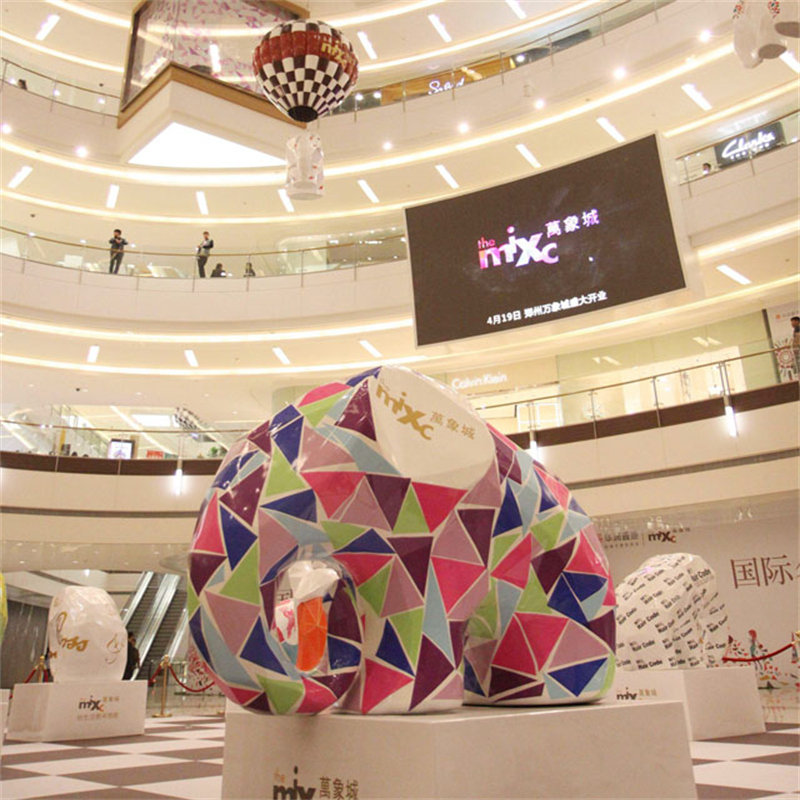 玻璃钢雕塑摆件现货批发户外商场门口大型玩偶玻璃钢卡通雕塑美陈